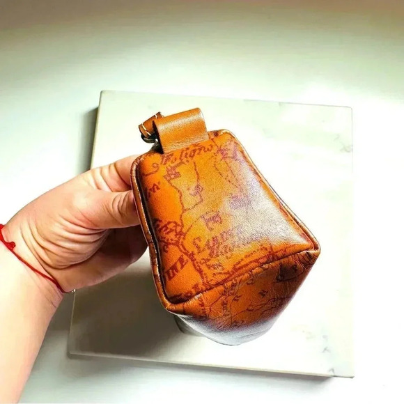 NWOT Patricia Nash Map Print Italian Leather Isla Cosmetic Bag Riot Rust - Picture 5 of 7